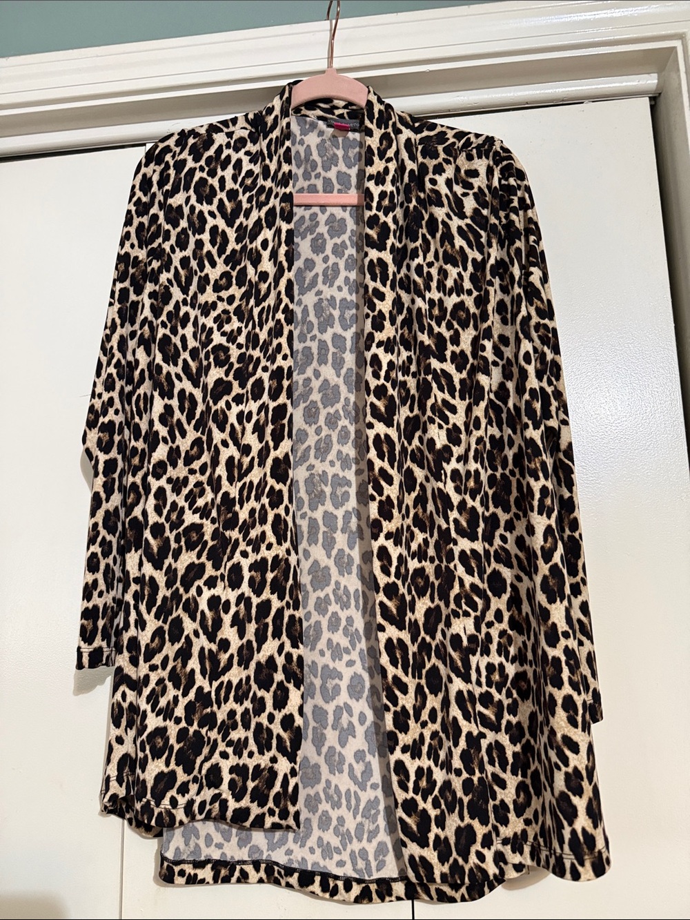 Vince Camuto Leopard Print Open-Front Cardigan in Beige & Black